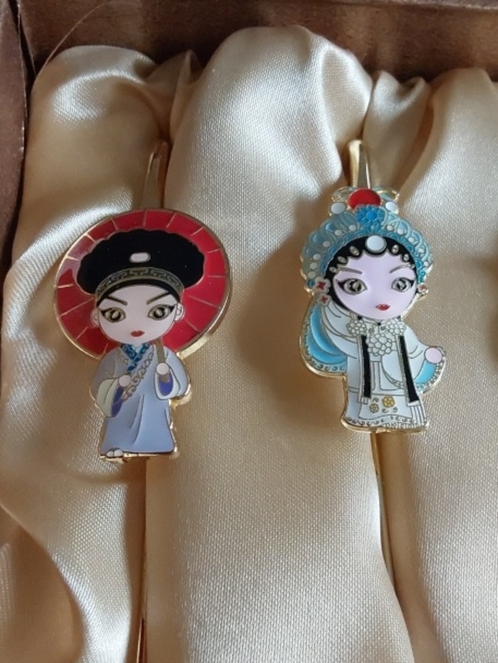 Peking Opera Mask Bookmark. Excellent Condition - Picture 3 of 10